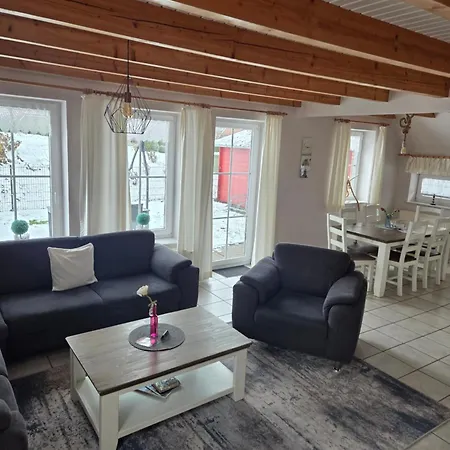 Feriehus Haus Max *